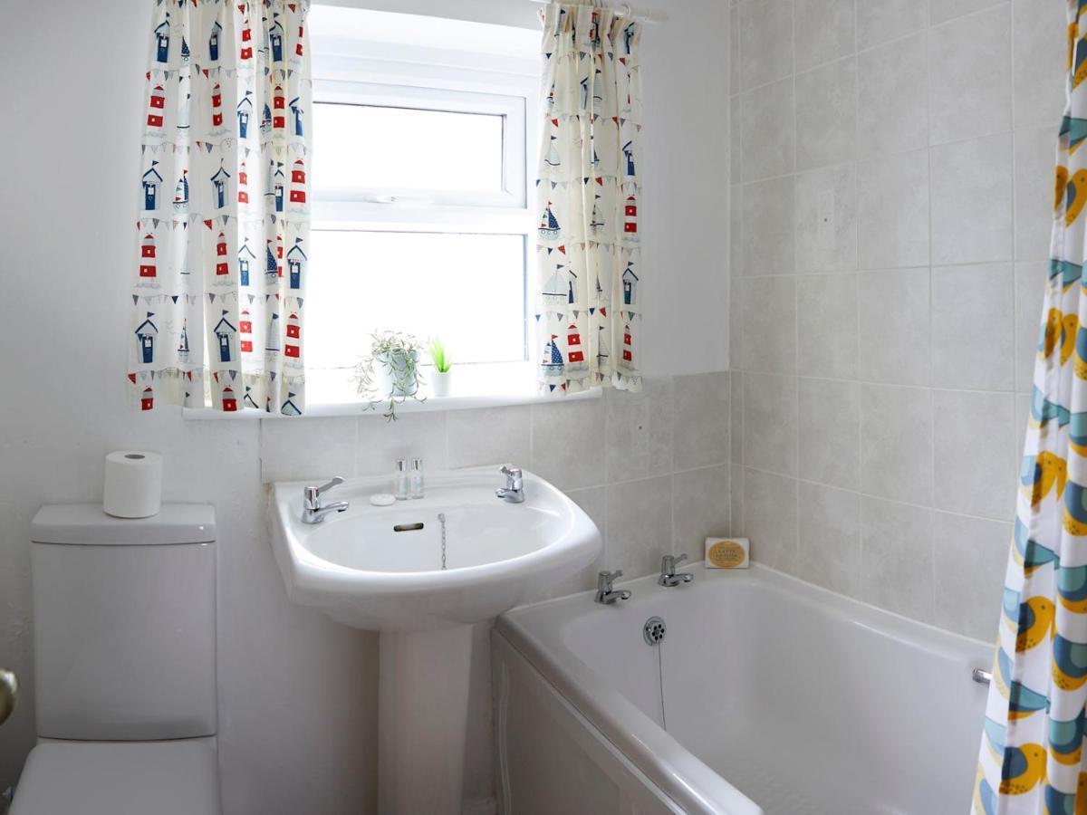 Pass The Keys Amazing 2 Bedroom Home In The Seaside Town Filey Extérieur photo